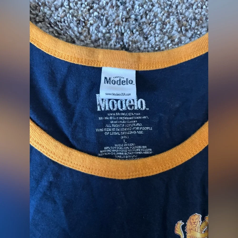 Modelo size large Mexican beer men’s pre loved Tank Top - Picture 3 of 4